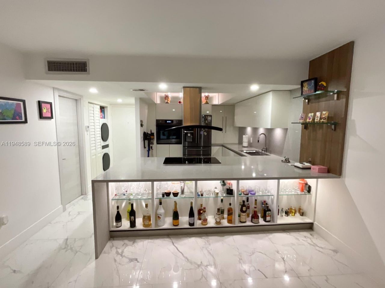 1301 NE Miami Gardens Dr, Unit 501W, Miami, FL 33179 Photo