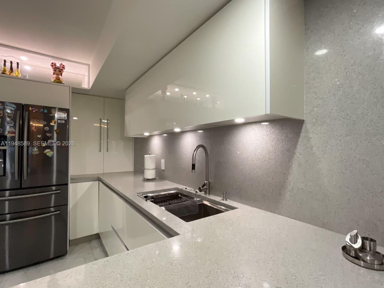 1301 NE Miami Gardens Dr, Unit 501W, Miami, FL 33179 Photo