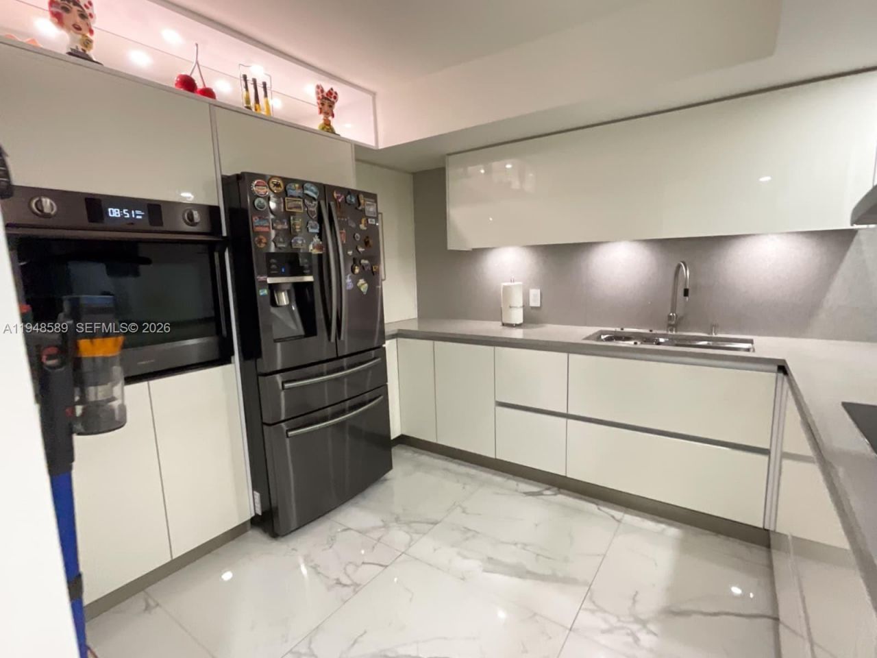 1301 NE Miami Gardens Dr, Unit 501W, Miami, FL 33179 Photo