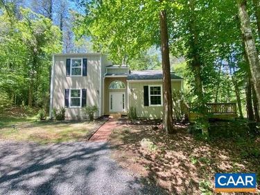 93 W CEDAR DR, RUCKERSVILLE, VA 22968