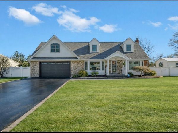 19 Radburn Drive, Commack, NY 11725