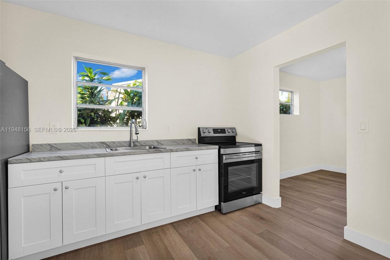 130 NW 48th St, Miami, FL 33127 Photo