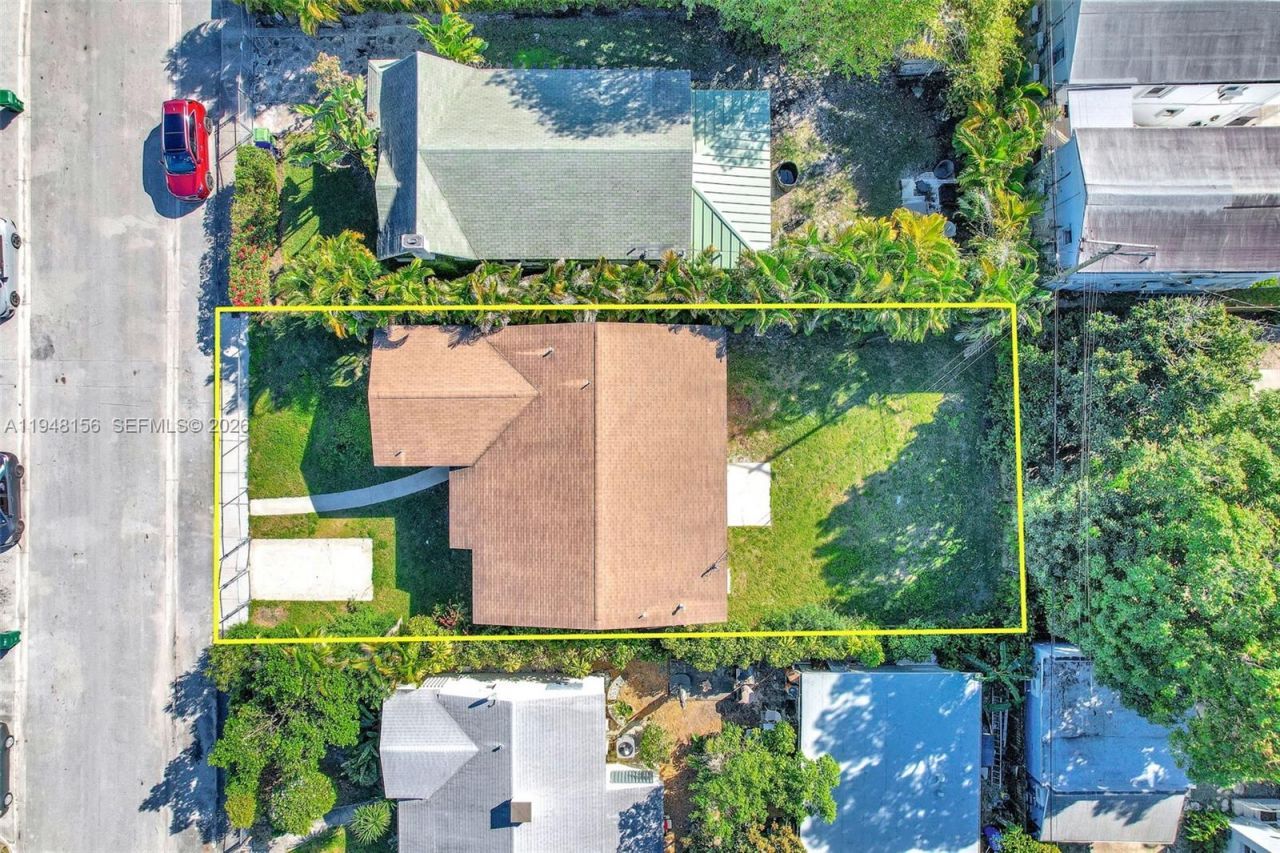 130 NW 48th St, Miami, FL 33127 Photo