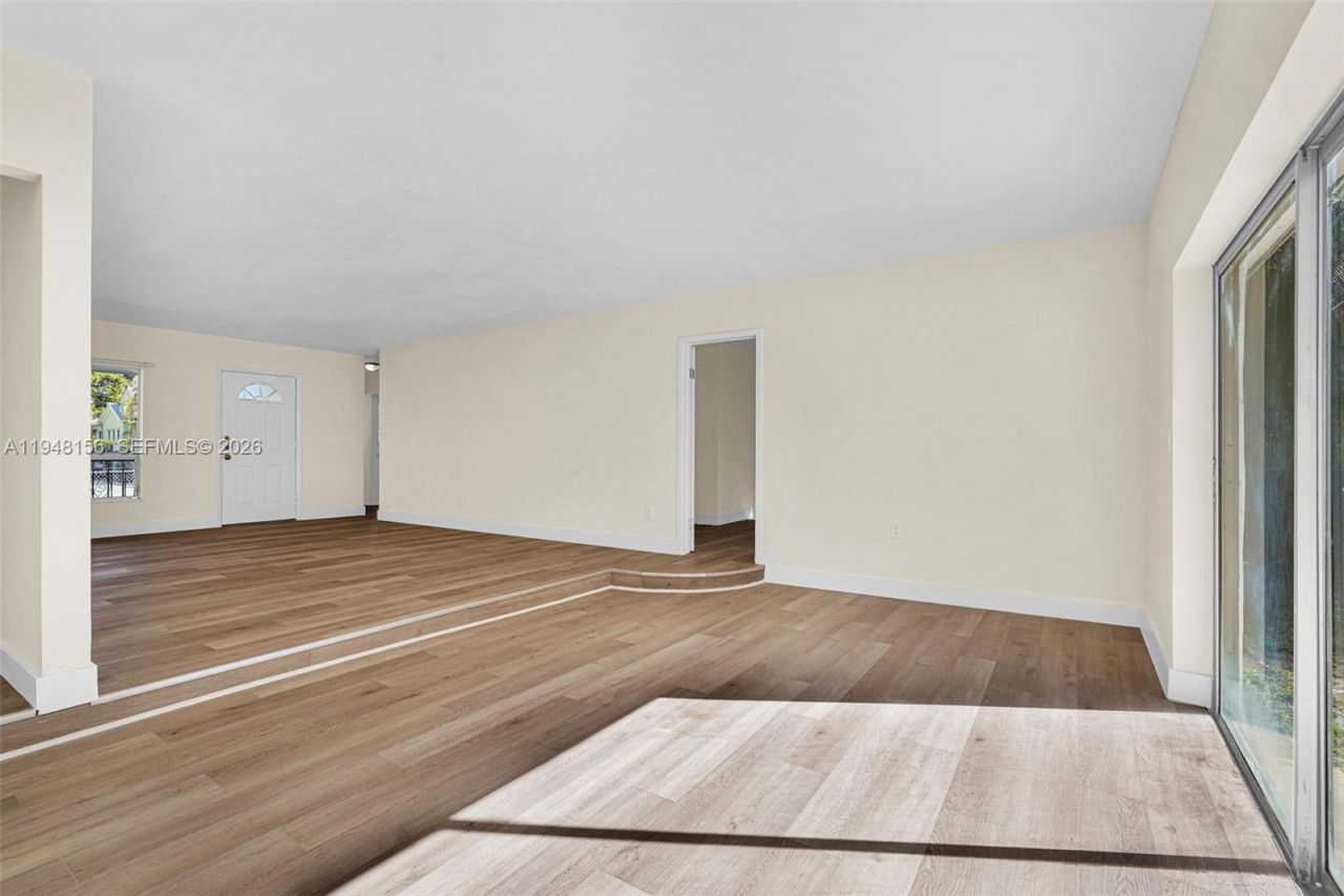 130 NW 48th St, Miami, FL 33127 Photo