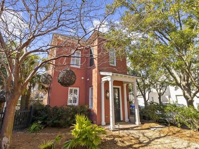 34 Krier Lane, Mount Pleasant, SC 29464