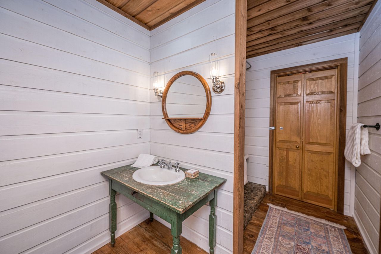 8452 Chisolm Plantation Road Photo 34