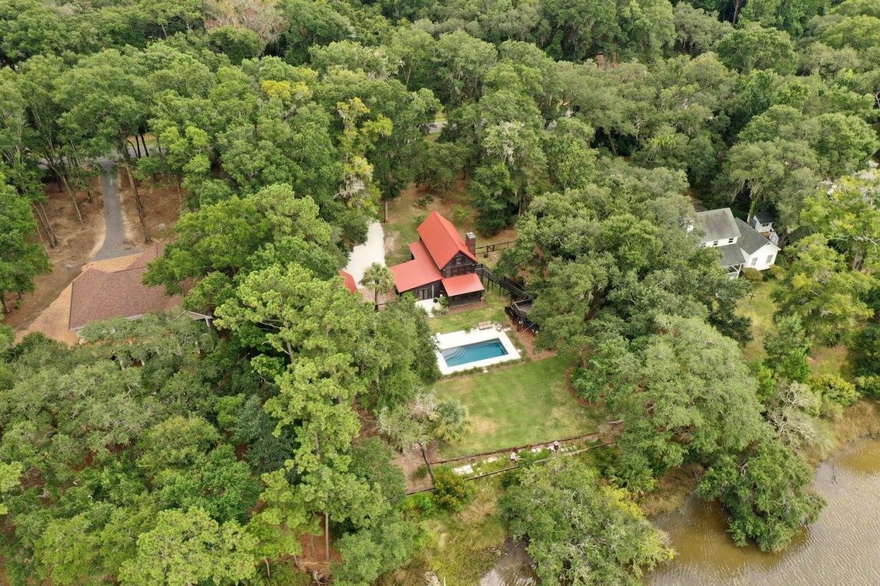 8452 Chisolm Plantation Road Photo 40