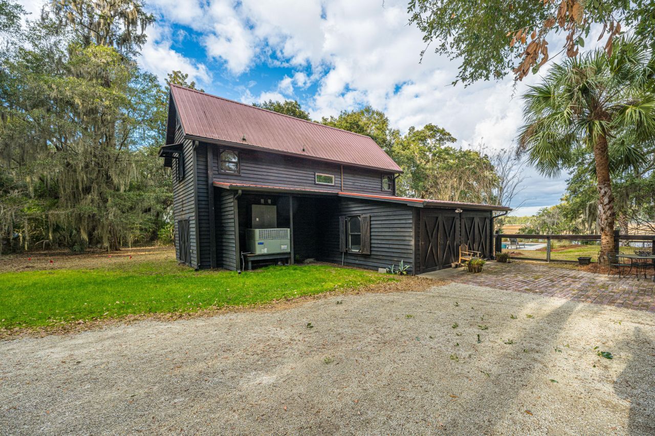 8452 Chisolm Plantation Road Photo 48