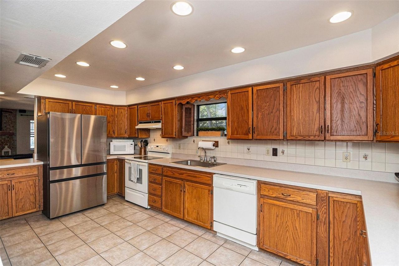 1005 Old Hickory Tree Road, Saint Cloud, FL 34771 Photo