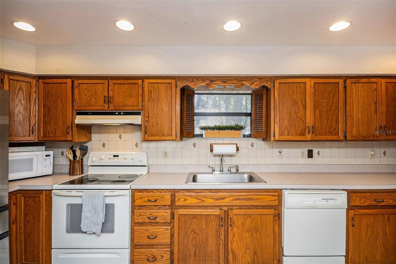 1005 Old Hickory Tree Road, Saint Cloud, FL 34771 Photo