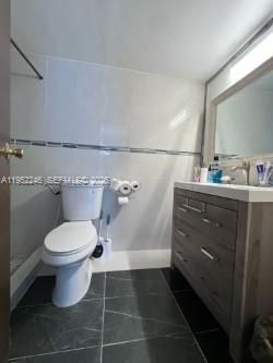 801 Three Islands Blvd, Unit 112, Hallandale Beach, FL 33009 Photo