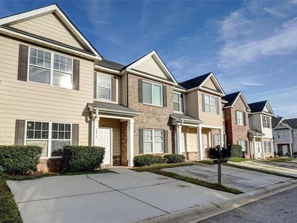 2837 Laurel Ridge Circle, East Point, GA 30344