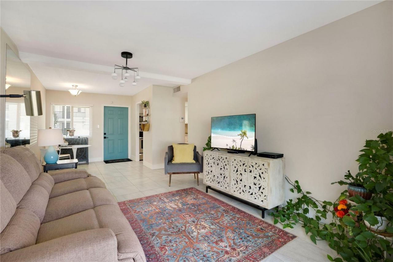 2211 Sunset Drive, Unit E3, Bradenton, FL 34207 Photo