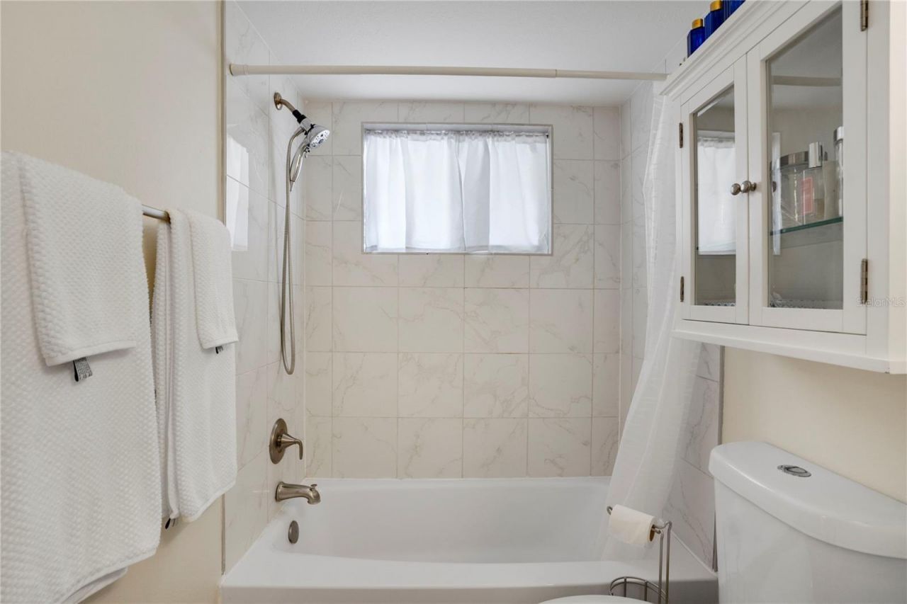 2211 Sunset Drive, Unit E3, Bradenton, FL 34207 Photo