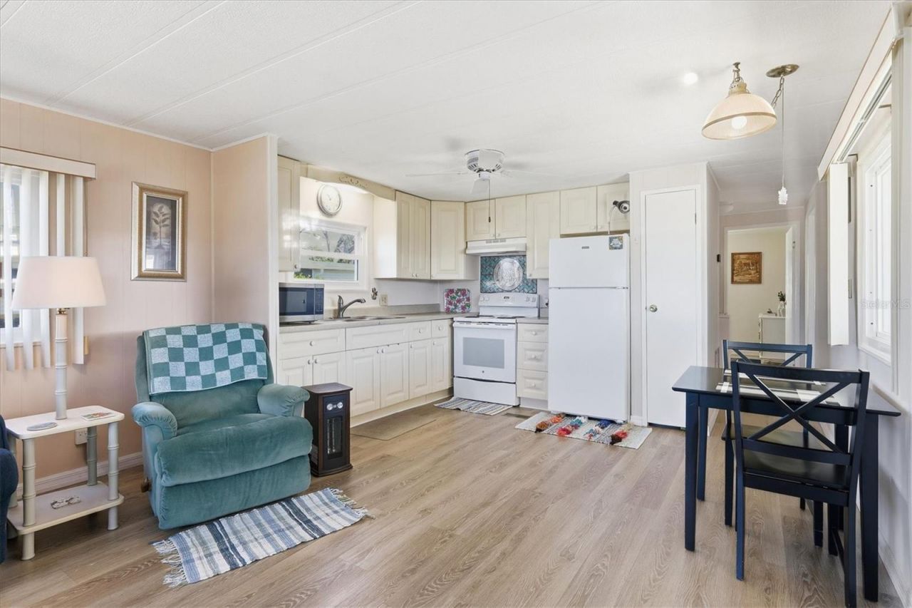 1532 47th Avenue Drive E, Ellenton, FL 34222 Photo