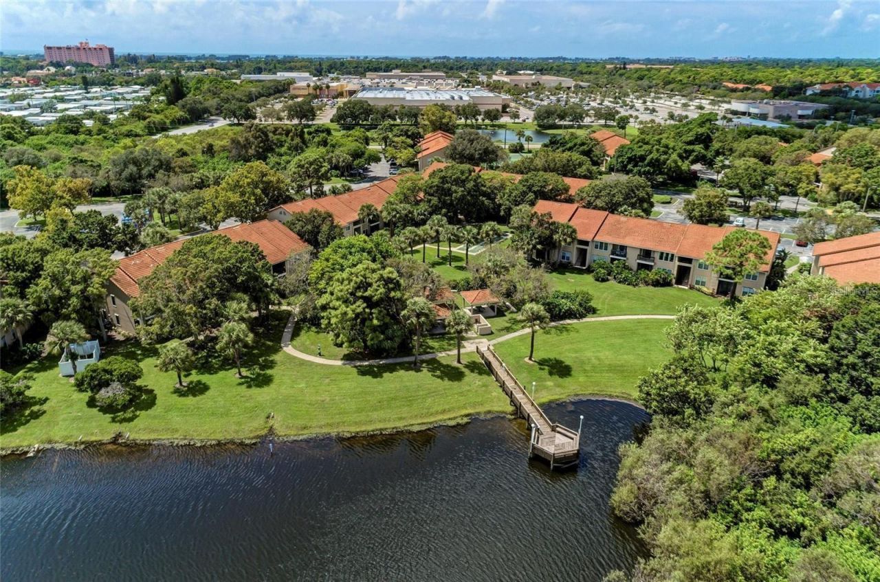 4040 Crockers Lake Boulevard, Unit 1717, Sarasota, FL 34238 Photo