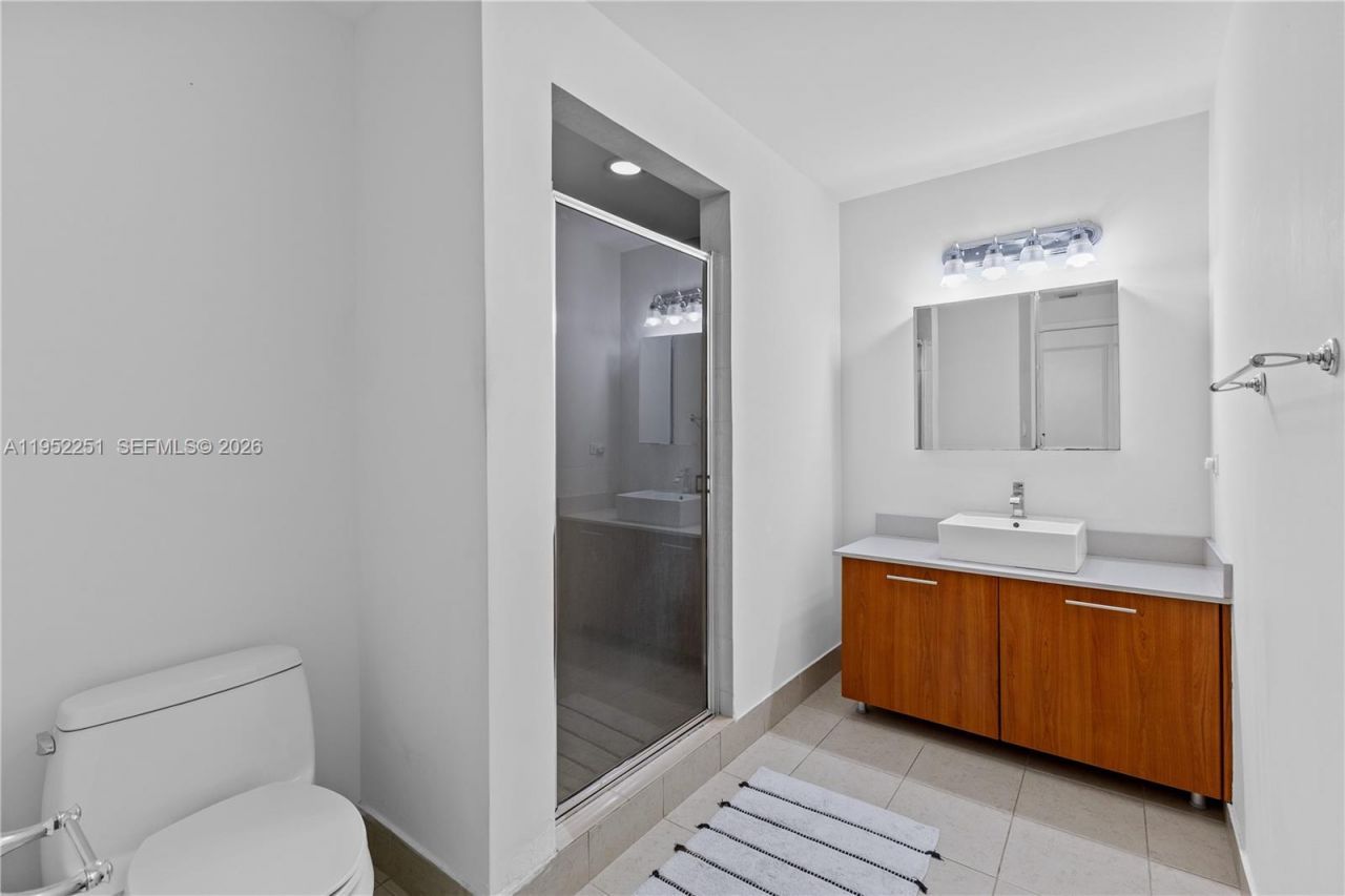 3301 NE 1st Ave, Unit L0202, Miami, FL 33137 Photo