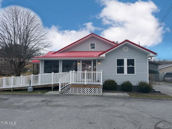 404 Northeast Hurricane Road, Wise, VA 24293