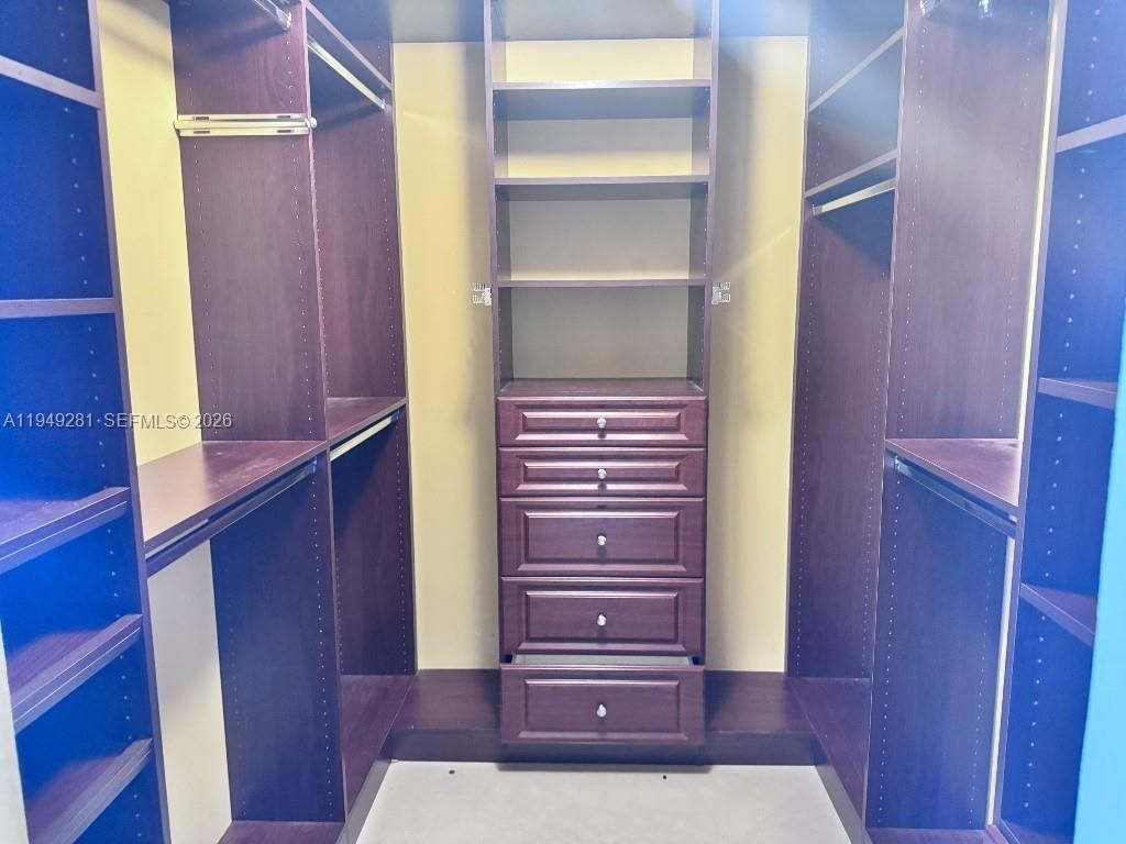 1904 S Ocean Dr, Unit 808, Hallandale Beach, FL 33009 Photo