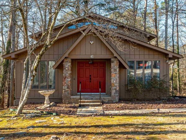 6 Pego Circle, Hot Springs Village, AR 71909
