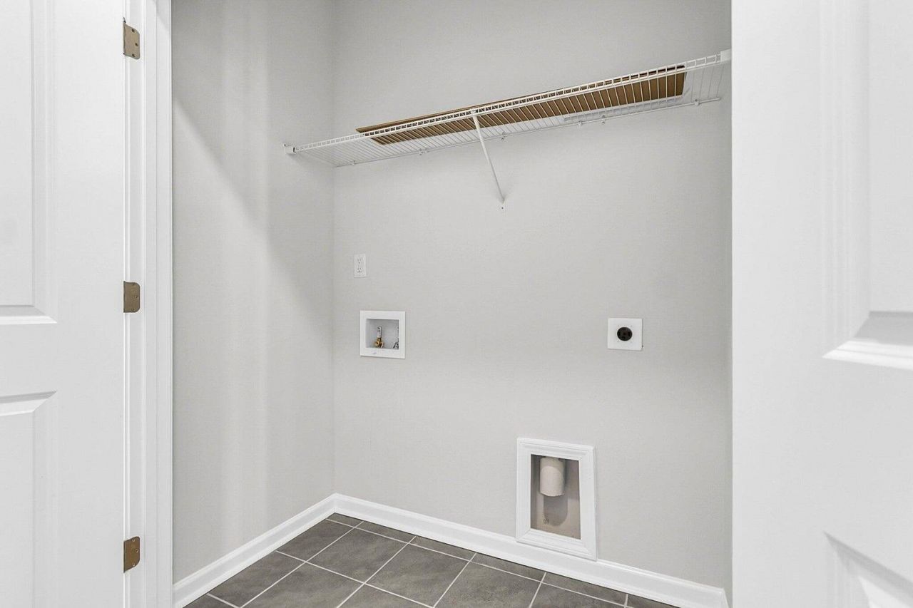 721 Alma Square Drive Photo 12