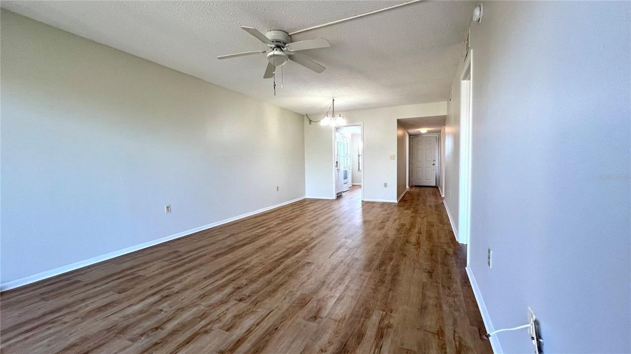 505 30th Avenue W, Unit E406, Bradenton, FL 34205 Photo