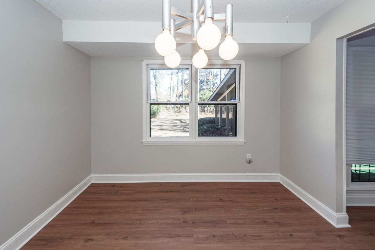 2106 Fife Lane Photo 11