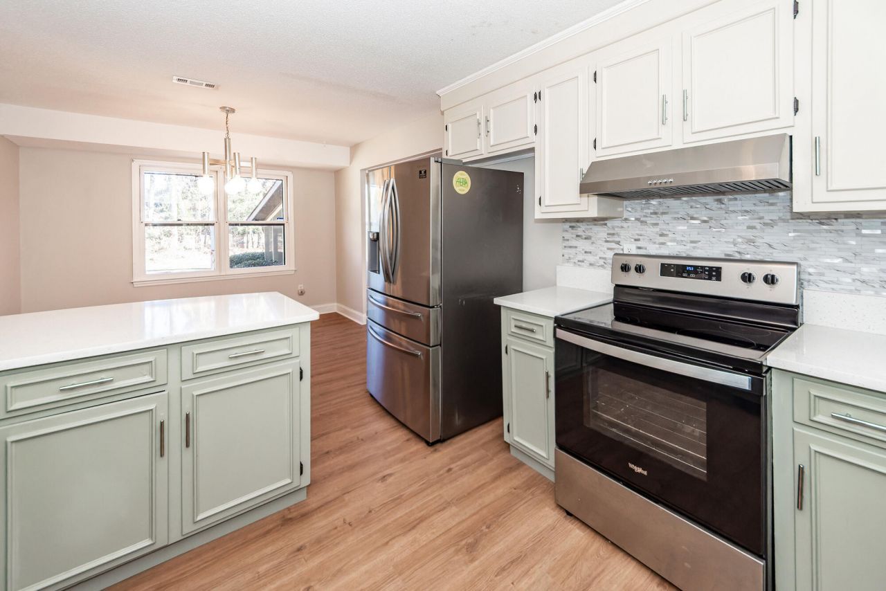 2106 Fife Lane Photo 13