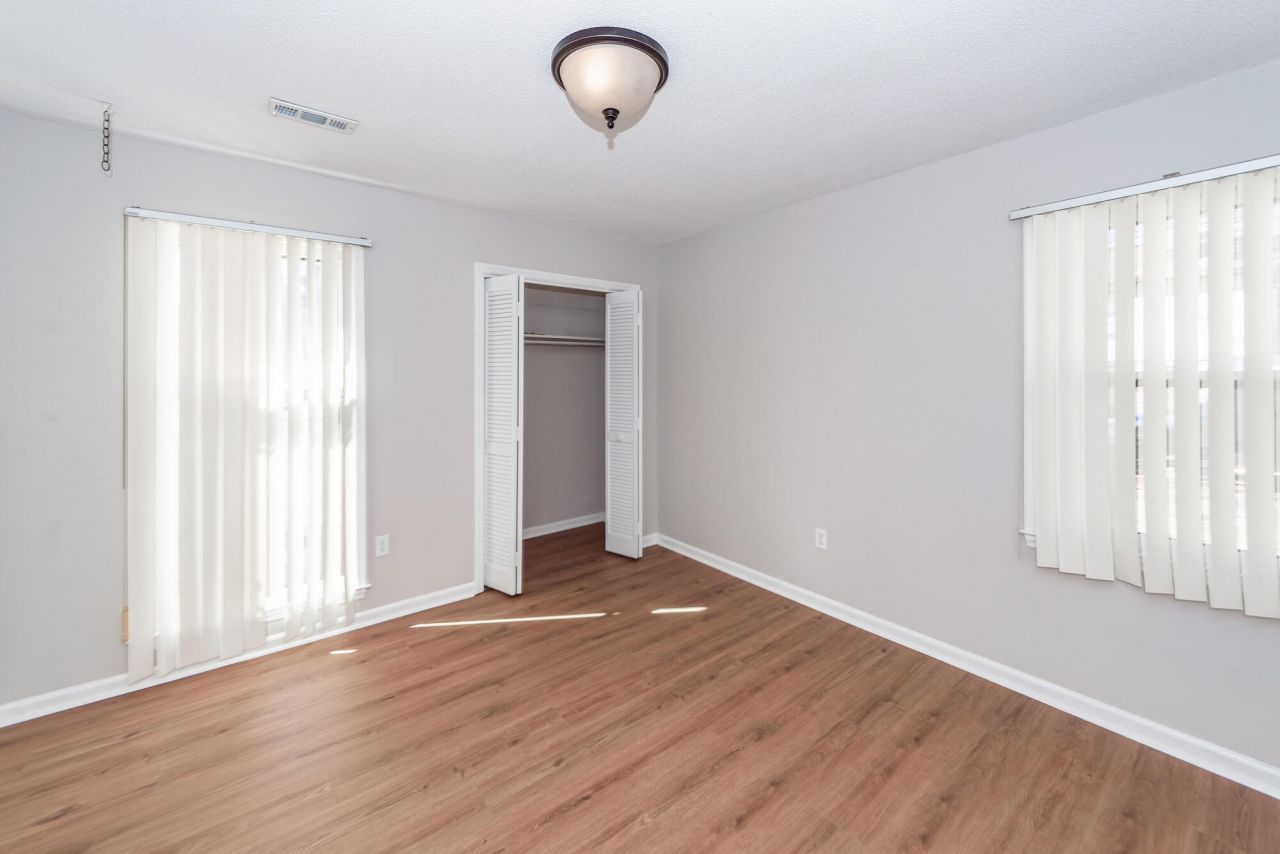 2106 Fife Lane Photo 16