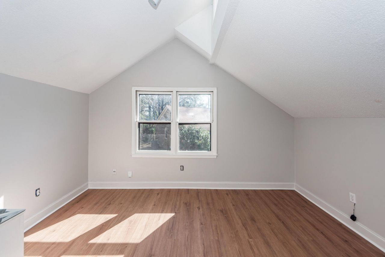 2106 Fife Lane Photo 25