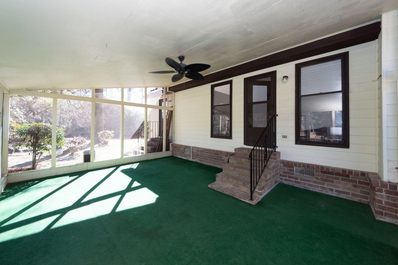 2106 Fife Lane Photo 27