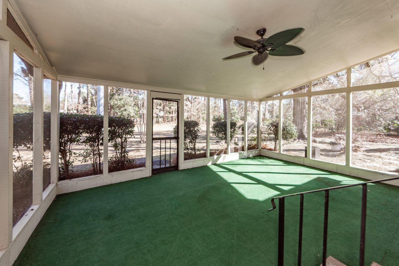 2106 Fife Lane Photo 28