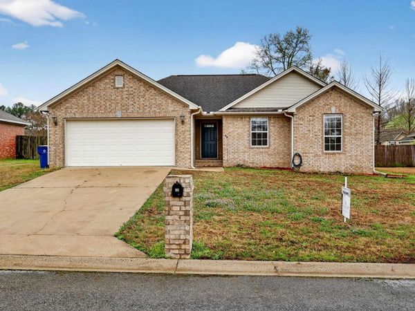 45 Winners Circle, Cabot, AR 72023