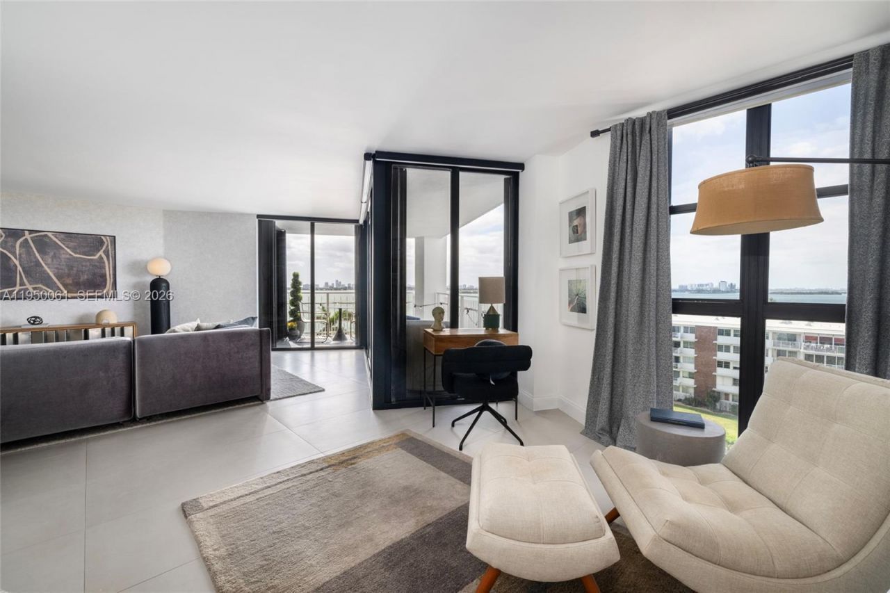 4000 Towerside Ter, Unit 804, Miami, FL 33138 Photo