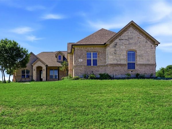 4021 J E Woody Road, Springtown, TX 76082
