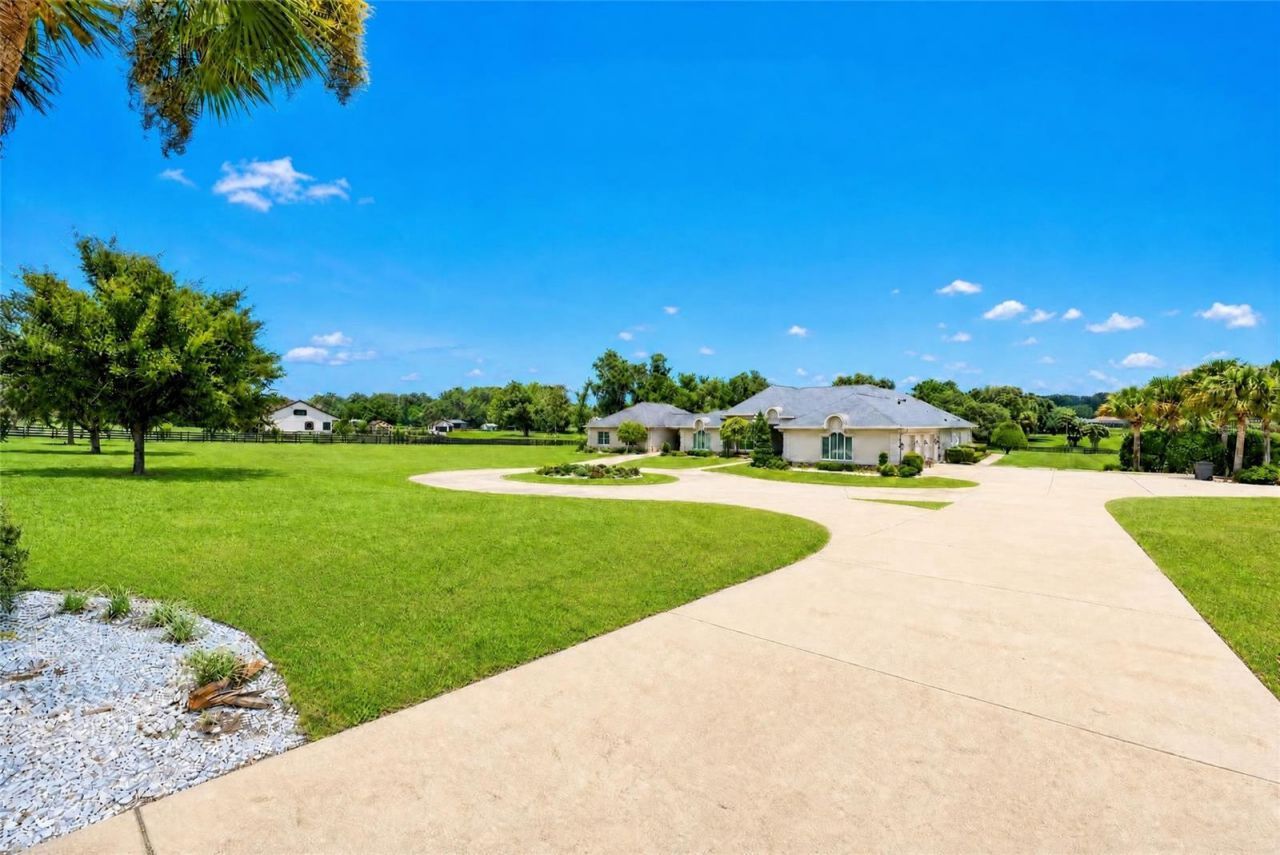 9389 SW 14th Avenue, Ocala, FL 34476 Photo