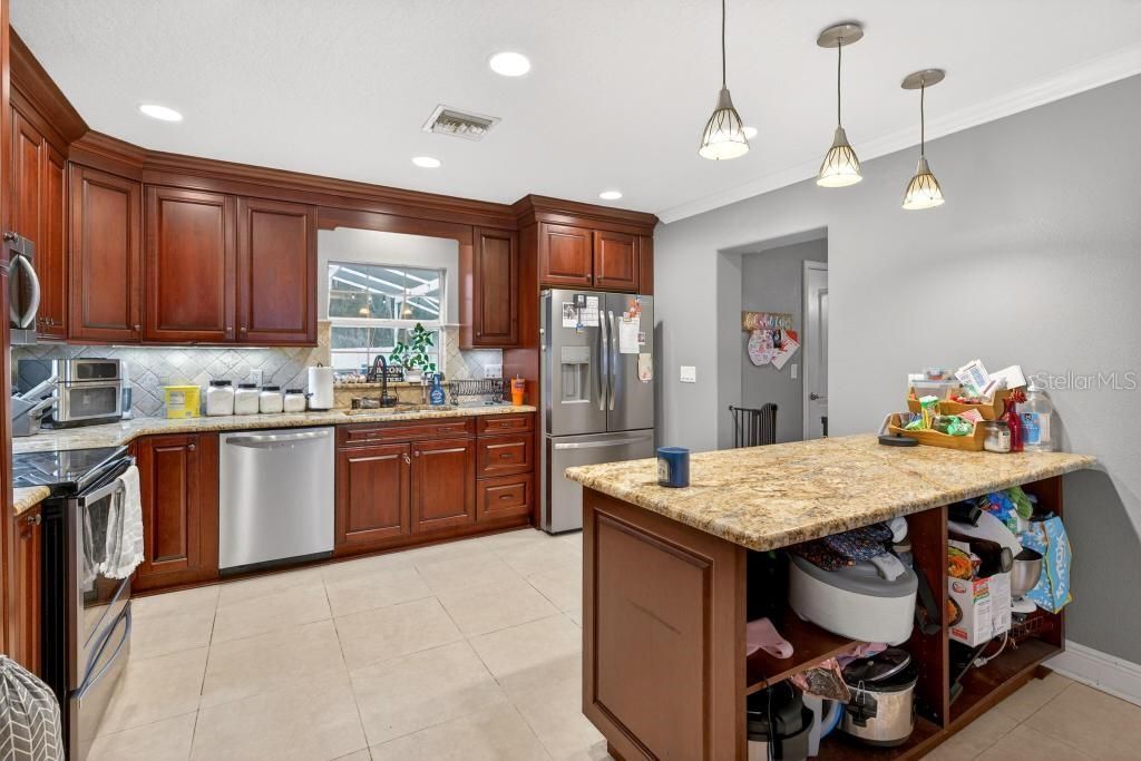 746 W Washington Avenue W, Lake Helen, FL 32744 Photo