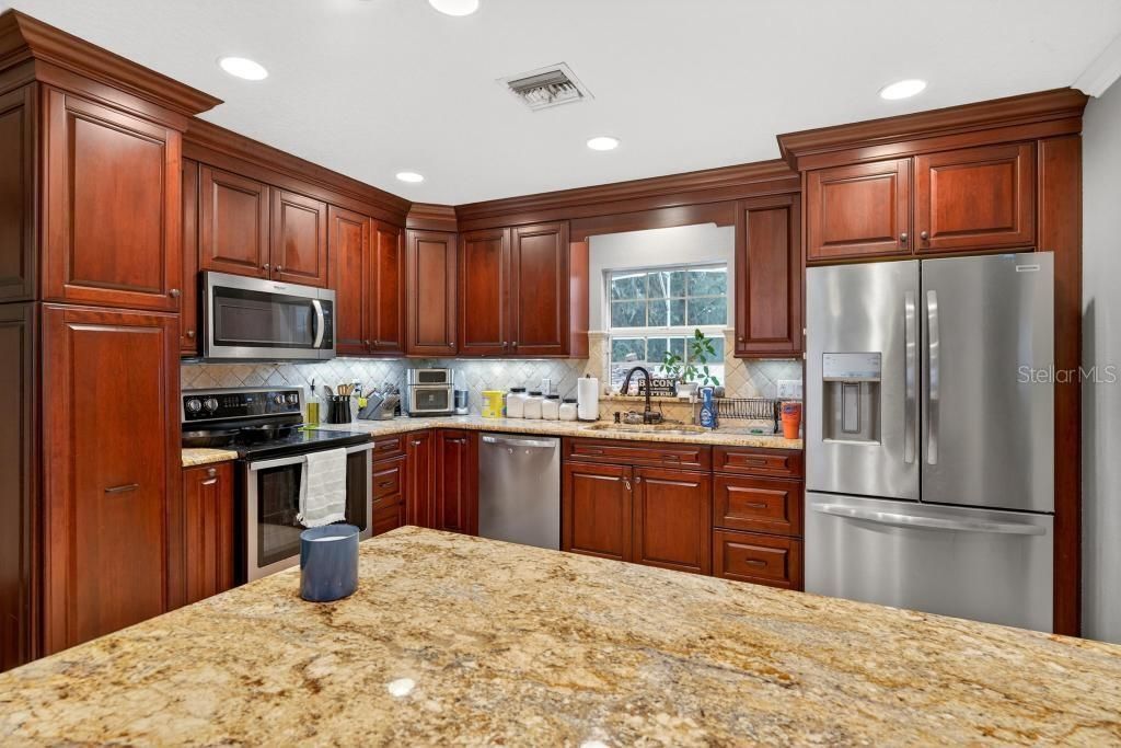 746 W Washington Avenue W, Lake Helen, FL 32744 Photo