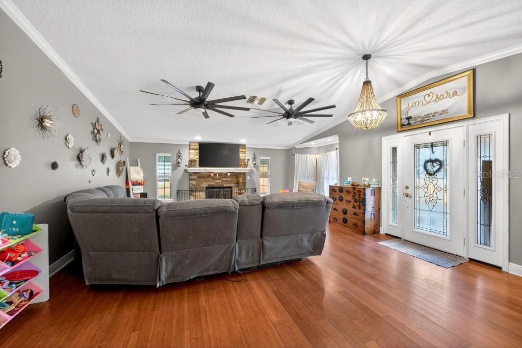 746 W Washington Avenue W, Lake Helen, FL 32744 Photo