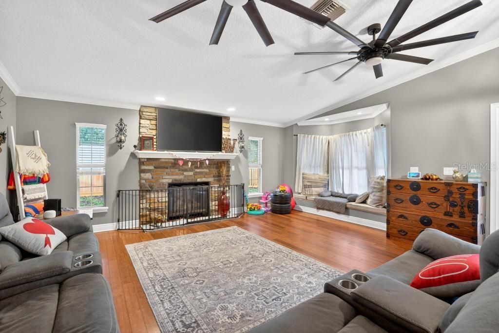 746 W Washington Avenue W, Lake Helen, FL 32744 Photo