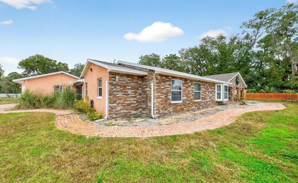 746 W Washington Avenue W, Lake Helen, FL 32744 Photo