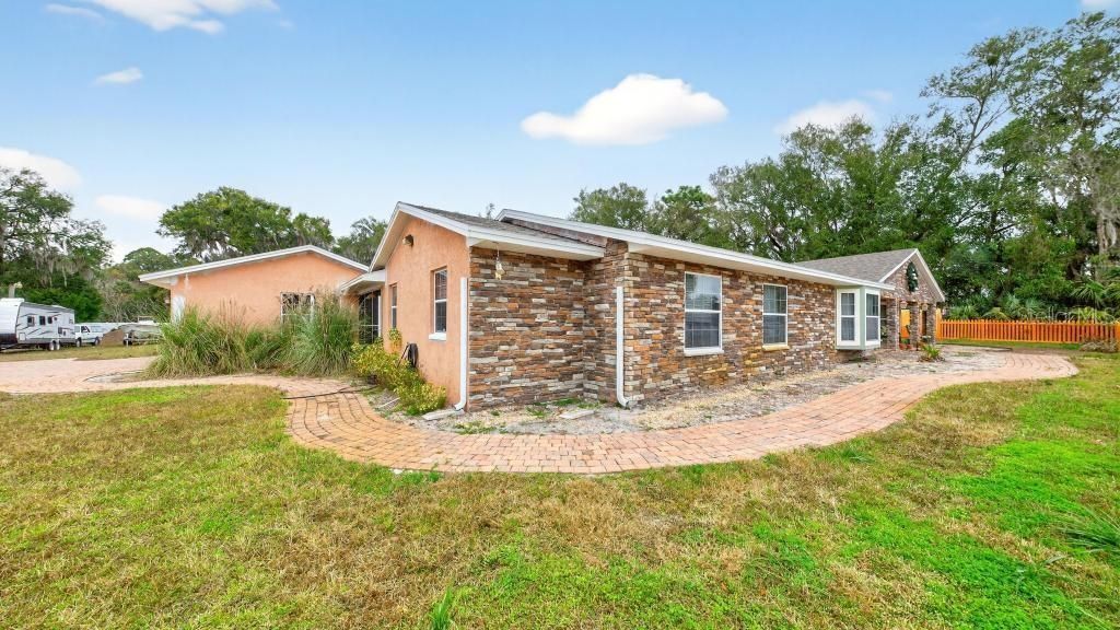 746 W Washington Avenue W, Lake Helen, FL 32744 Photo