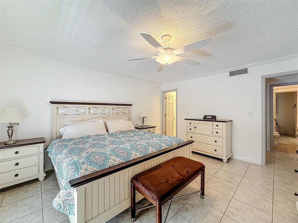 201 178th Dr, Unit 218, Sunny Isles Beach, FL 33160 Photo