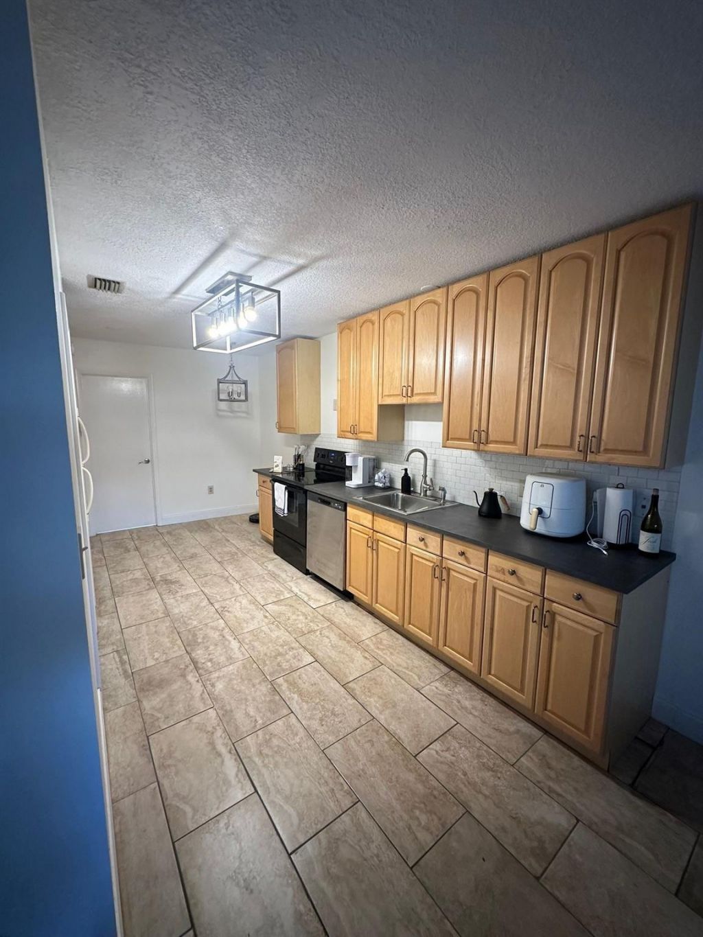 2050 Oleander Blvd, Unit 10-105, Fort Pierce, FL 34950 Photo