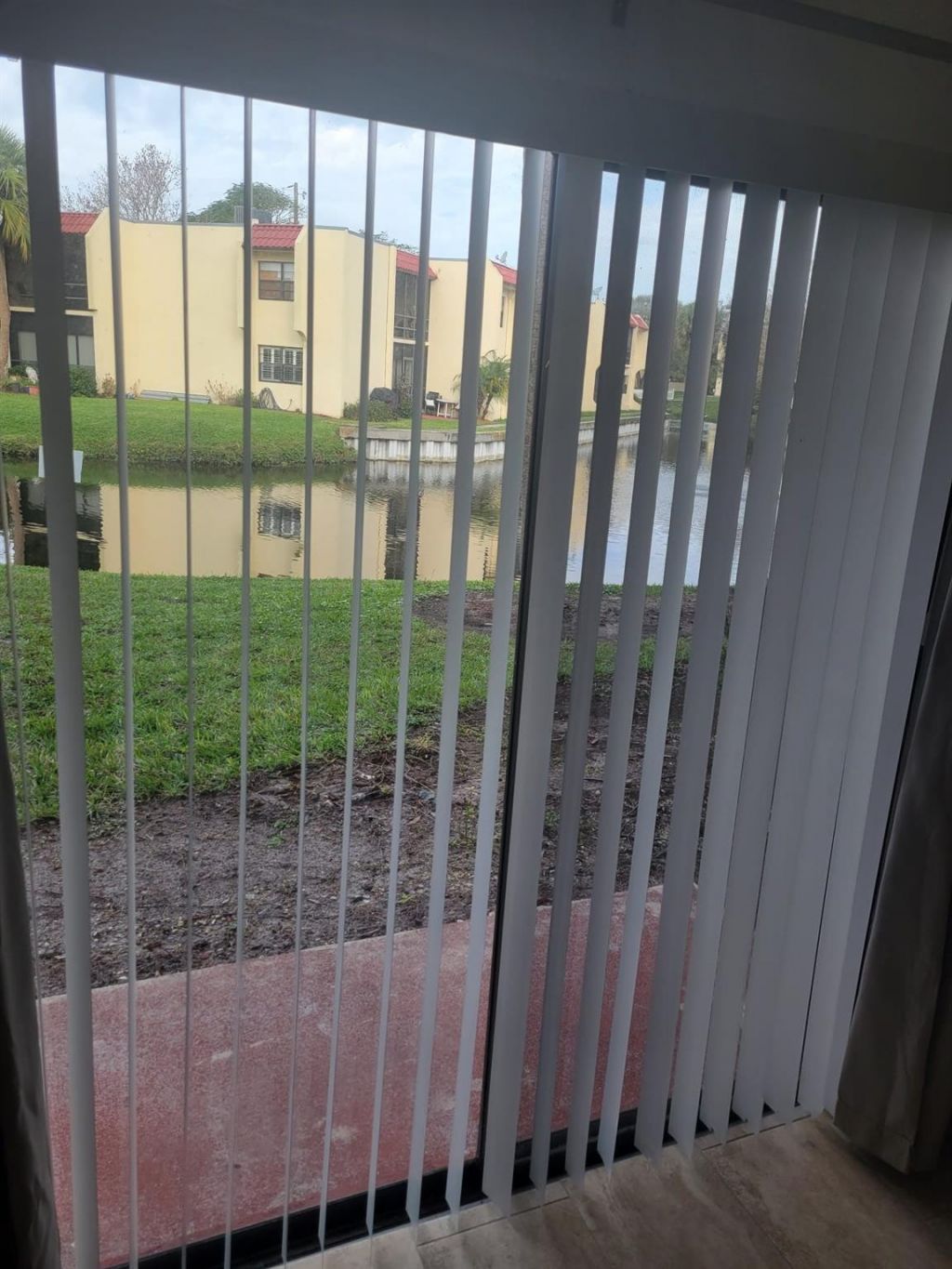 2050 Oleander Blvd, Unit 10-105, Fort Pierce, FL 34950 Photo