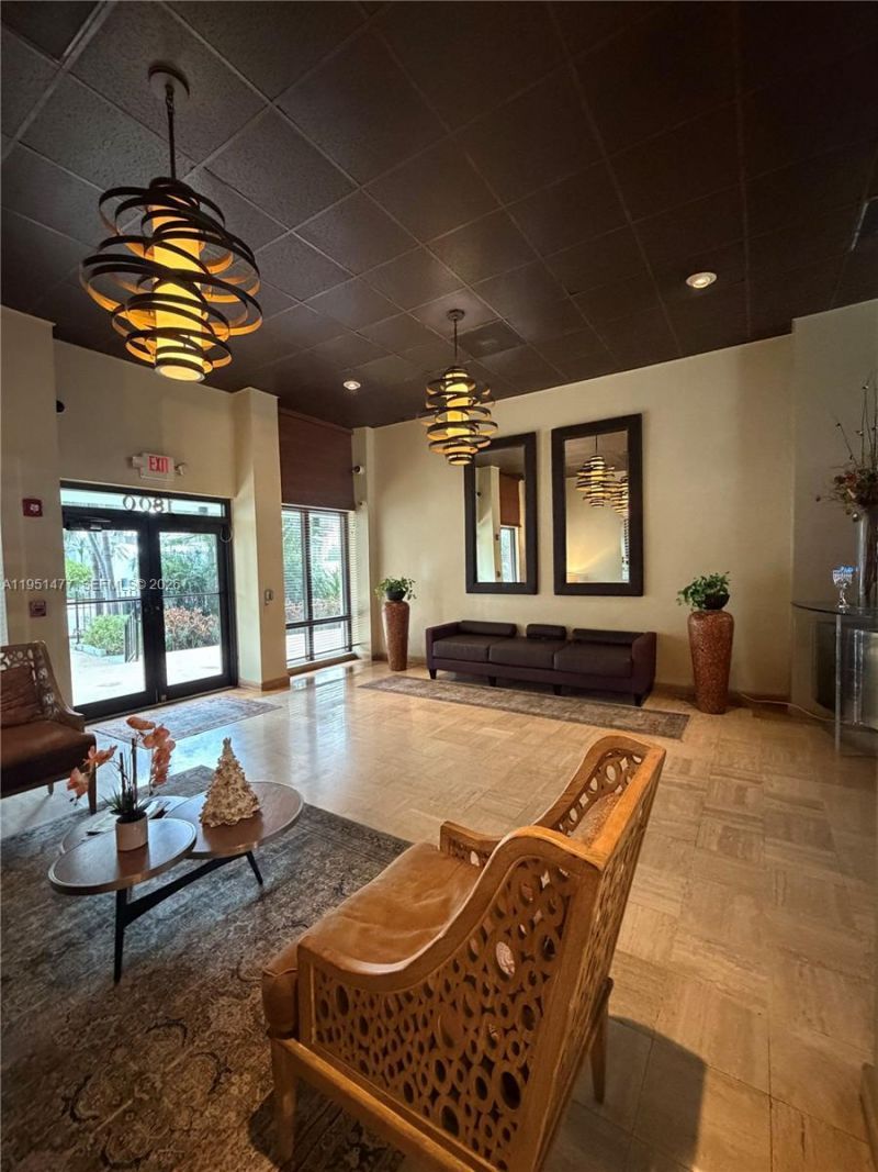 1800 Collins Ave, Unit 19G, Miami Beach, FL 33139 Photo