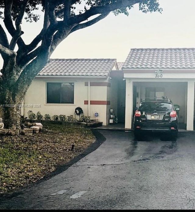 330 Lakeside Ct, Unit 206, Sunrise, FL 33326 Photo