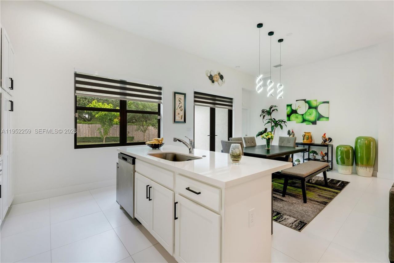 19410 SW 124th Ct, Miami, FL 33177 Photo