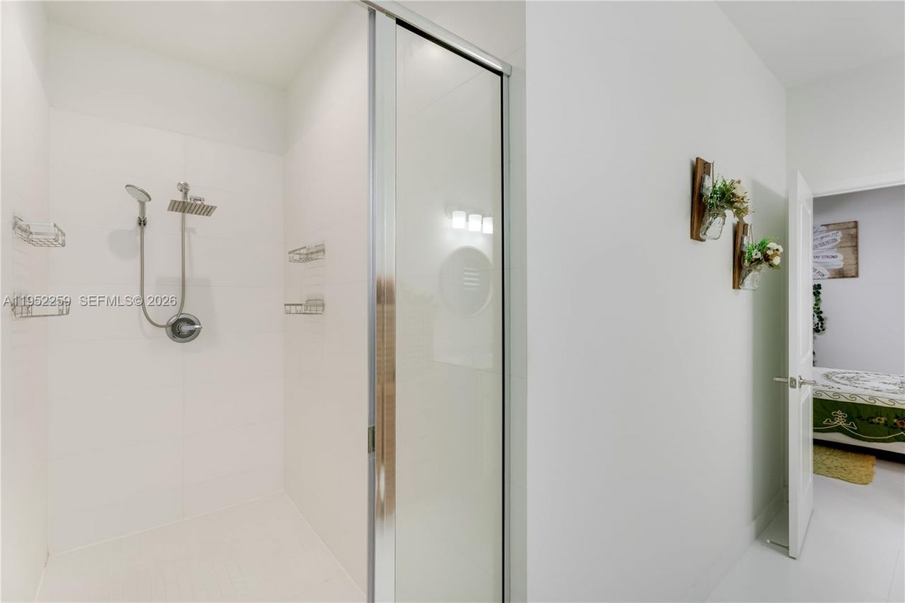 19410 SW 124th Ct, Miami, FL 33177 Photo