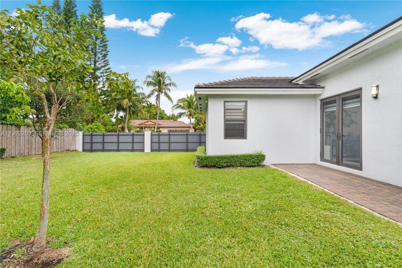 19410 SW 124th Ct, Miami, FL 33177 Photo